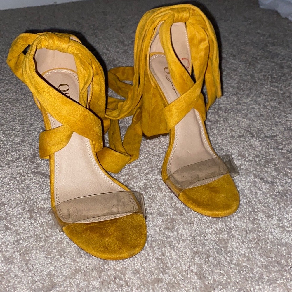 Olivia Clear Chunky Strappy Heels Sz 8